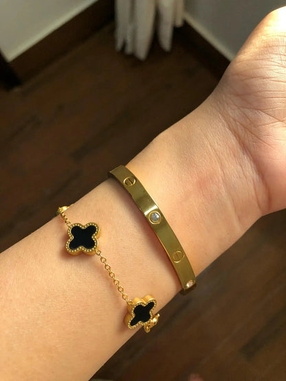 Black Clover Bracelet And Cartier Love Bangle